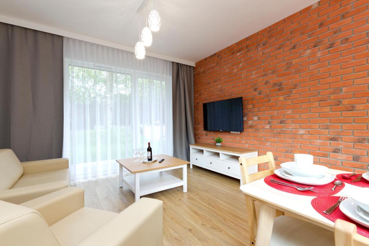 Apartament Brzegiem Morza 56M2 - Sloneczna Dolina Apartment Jastrzębia Góra Exterior foto